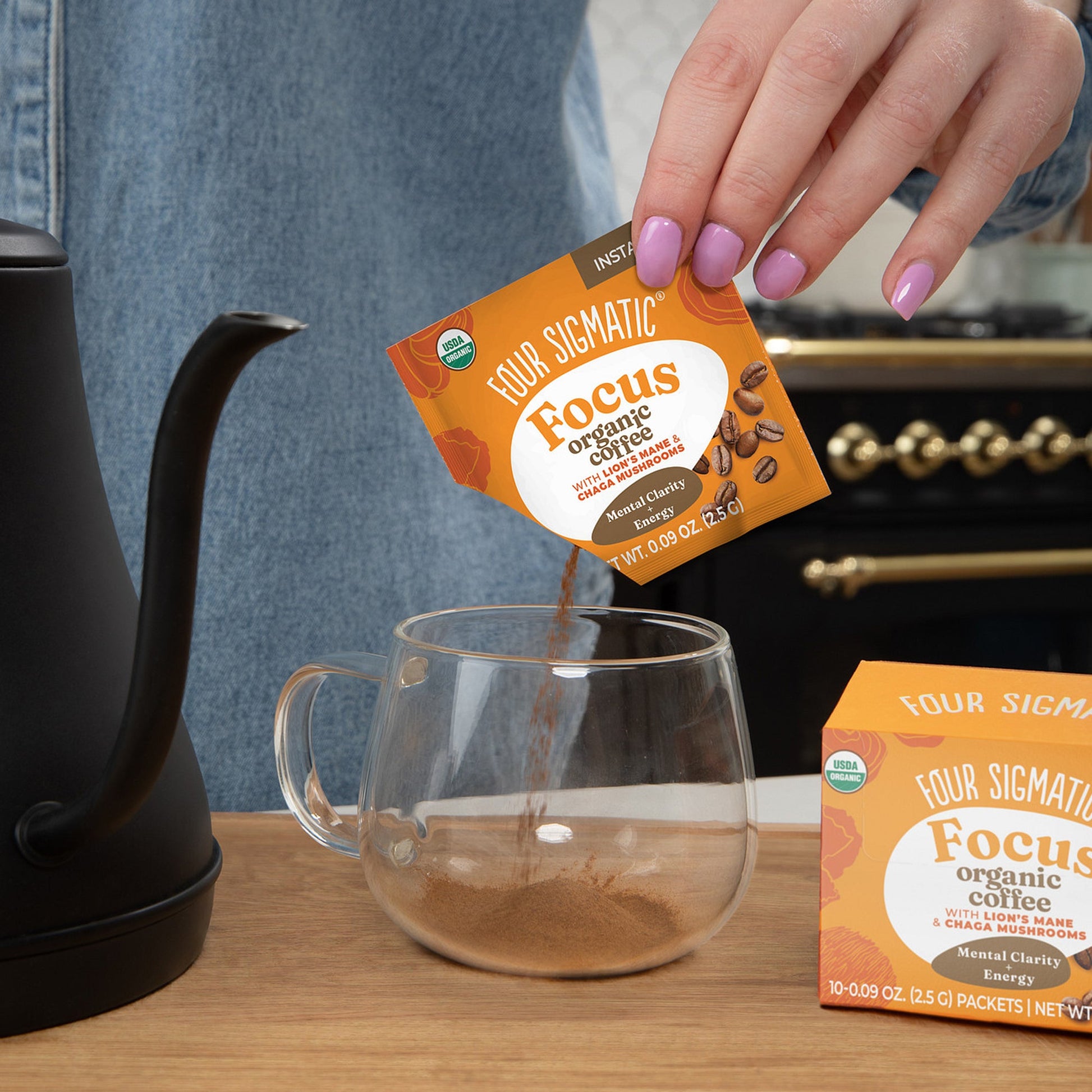 focus-instant-coffee-packets-m9 focus-instant-ss-lifestyle-2026.jpg